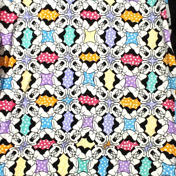 LuLaRoe Randy Minnie Mouse Kaleidoscope T-Shirt 3/4 Sleeve Multicolor Womens S - Picture 3 of 7